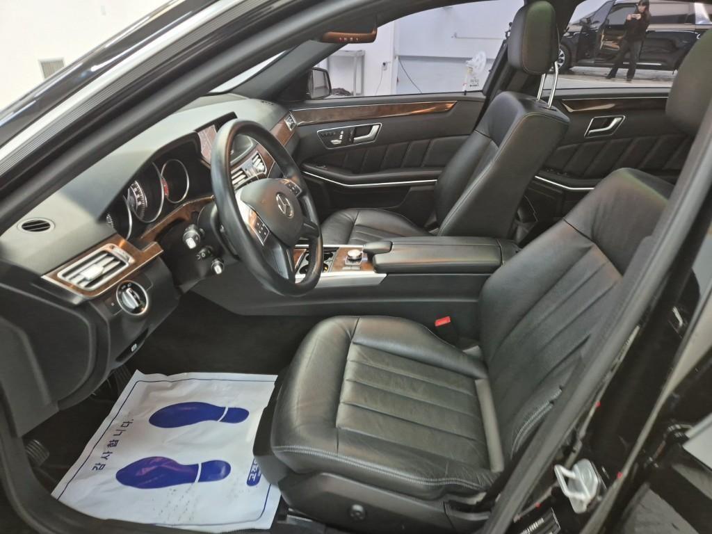 Mercedes Benz E class 2014 Negro - Importación desde Corea - HF Imports Iquique - Foto 14