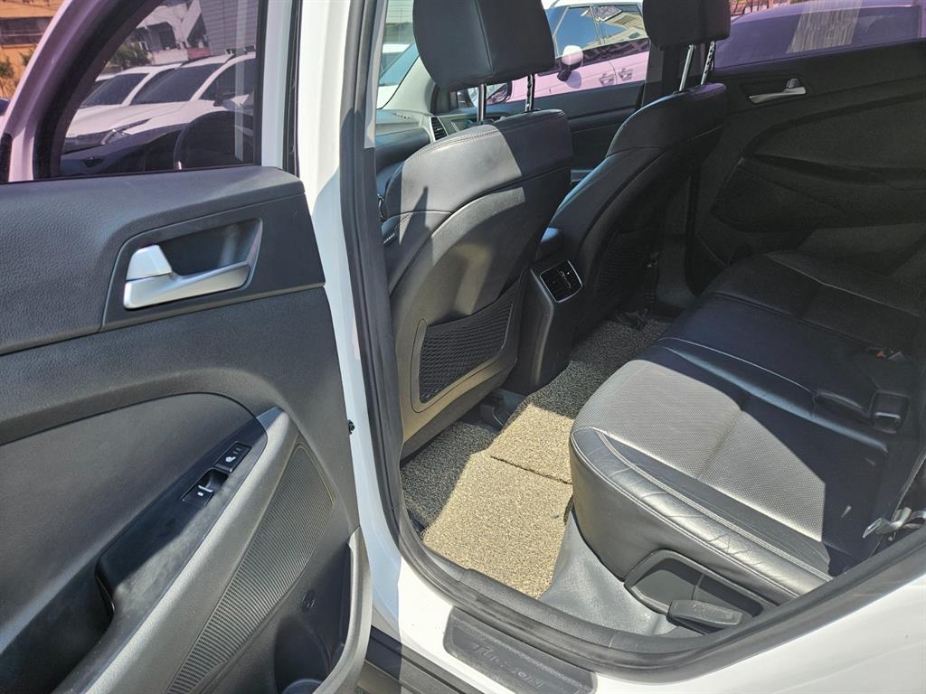 HYUNDAI Tucson 2019 Blanco - Importación desde Corea - HF Imports Iquique - Foto 14