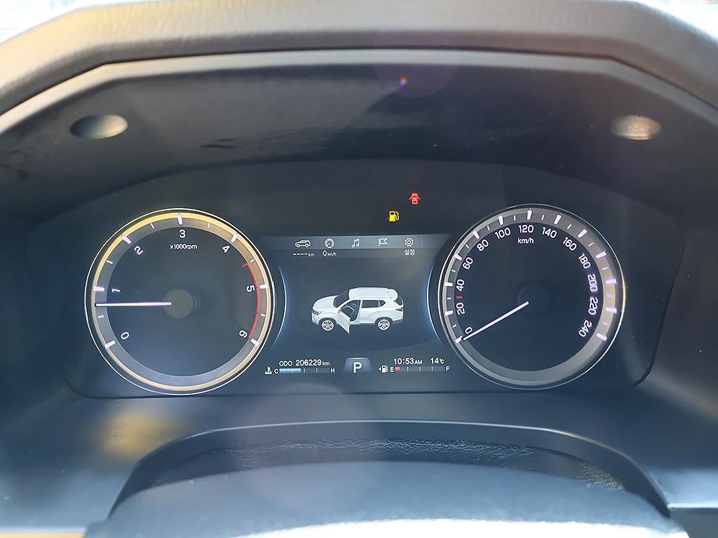 Ssangyong Rexton - Vista 11