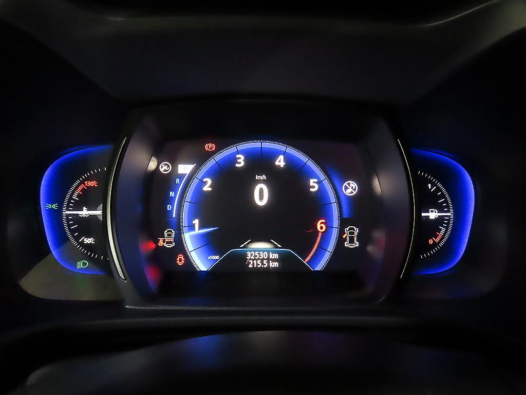 SAMSUNG QM6 - Vista 9