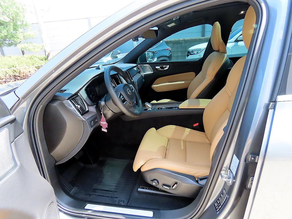 Volvo XC60 - Vista 5