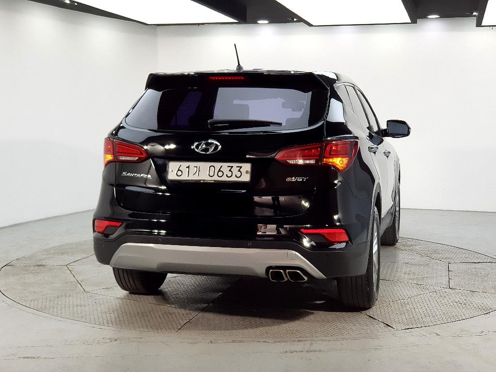 HYUNDAI Santa Fe - Vista 3