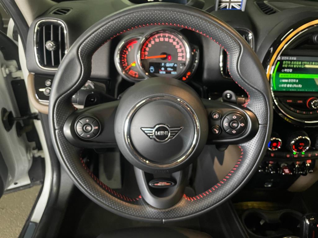 Mini Countryman 2020 Blanco - Importación desde Corea - HF Imports Iquique - Foto 20