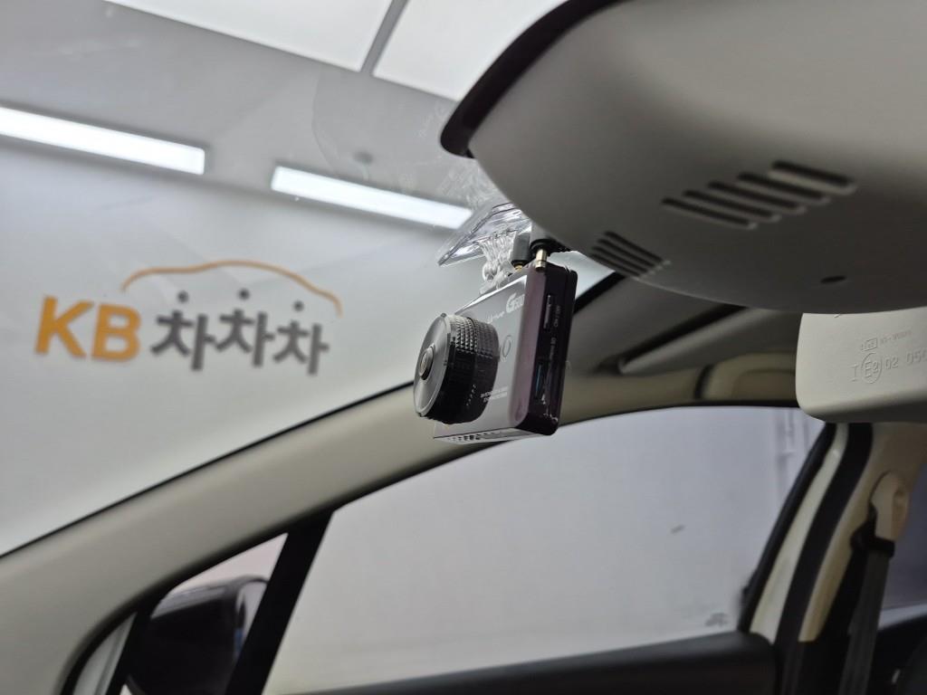 SAMSUNG QM3 2019 Blanco - Importación desde Corea - HF Imports Iquique - Foto 19