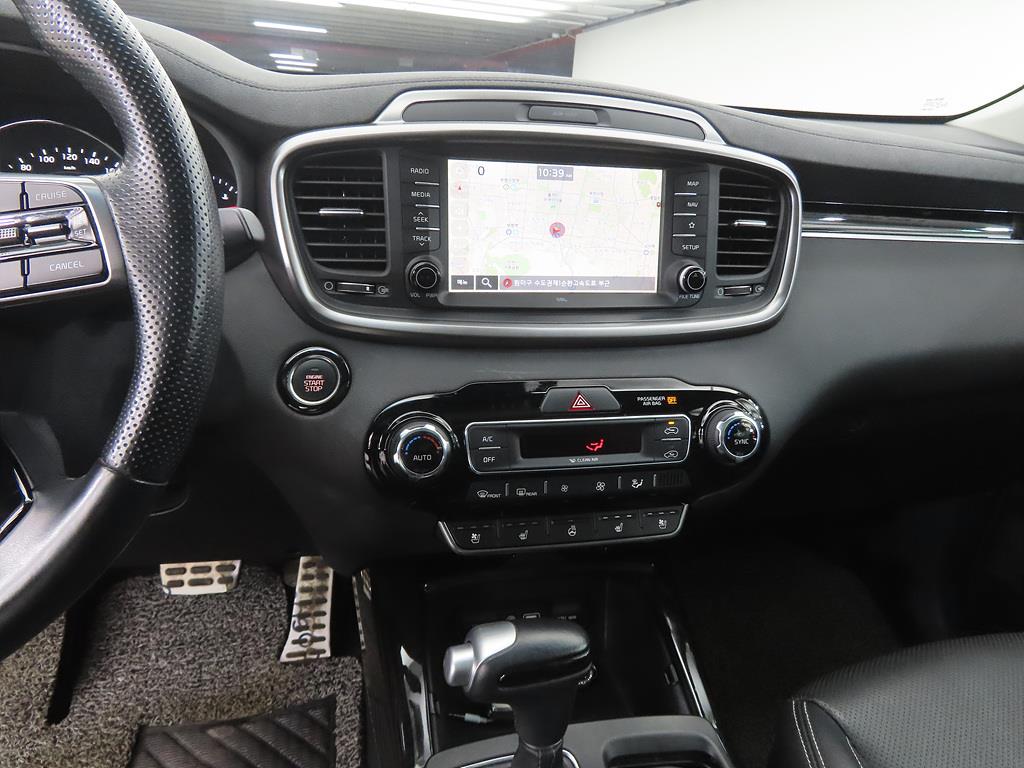 KIA Sorento - Vista 10