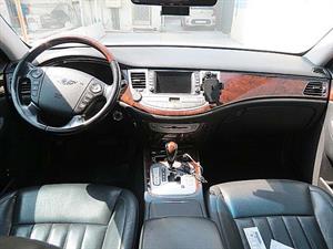 HYUNDAI Genesis - Vista 10