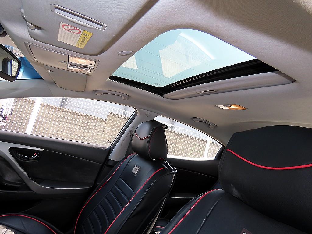 HYUNDAI Avante 2011 Gris - Importación desde Corea - HF Imports Iquique - Foto 18