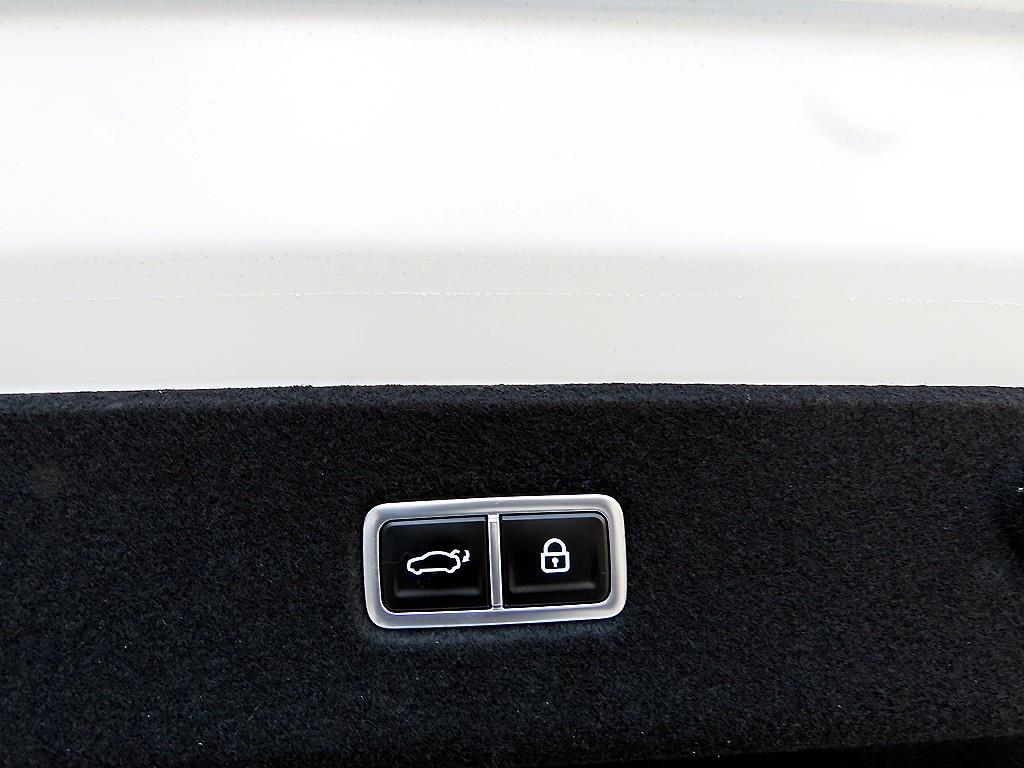 HYUNDAI Ioniq 6 2025 Blanco - Importación desde Corea - HF Imports Iquique - Foto 17