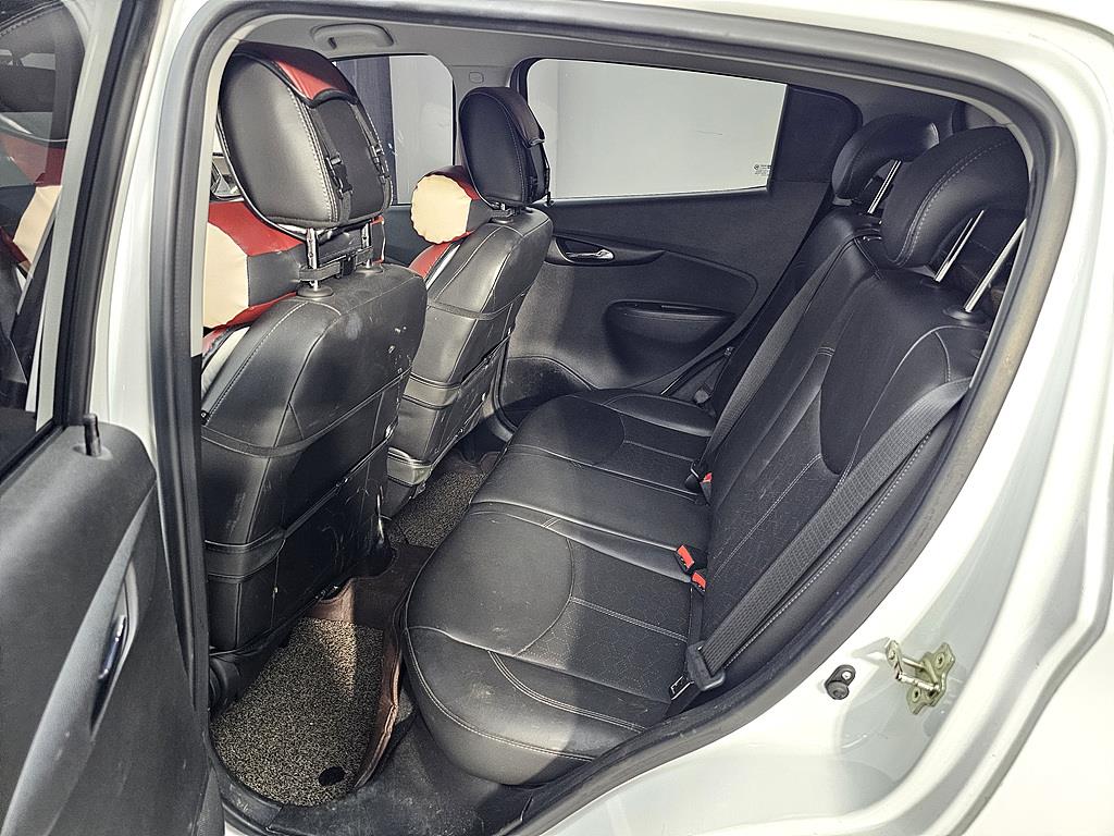 Chevrolet Spark - Vista 8