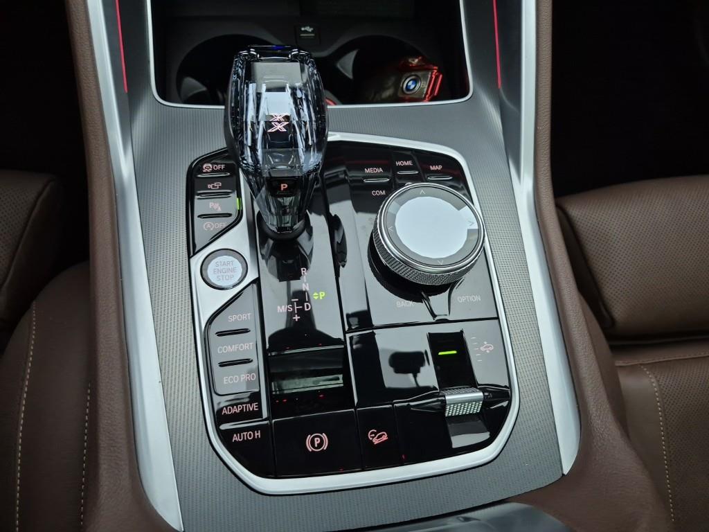 BMW X6 - Vista 8