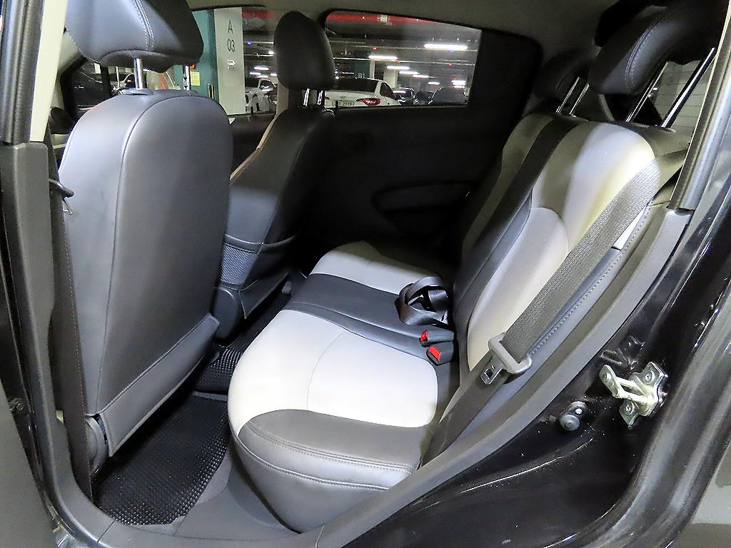 Chevrolet Spark - Vista 7