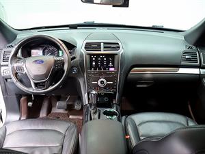 Ford Explorer - Vista 10