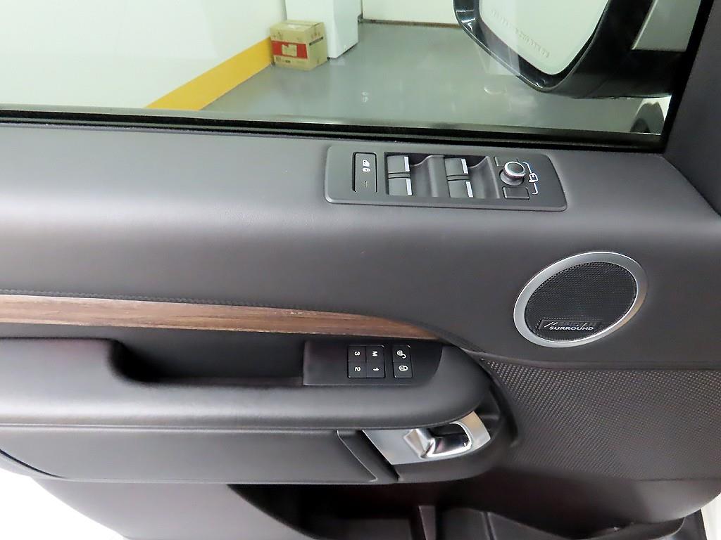 Land Rover Discovery - Vista 11