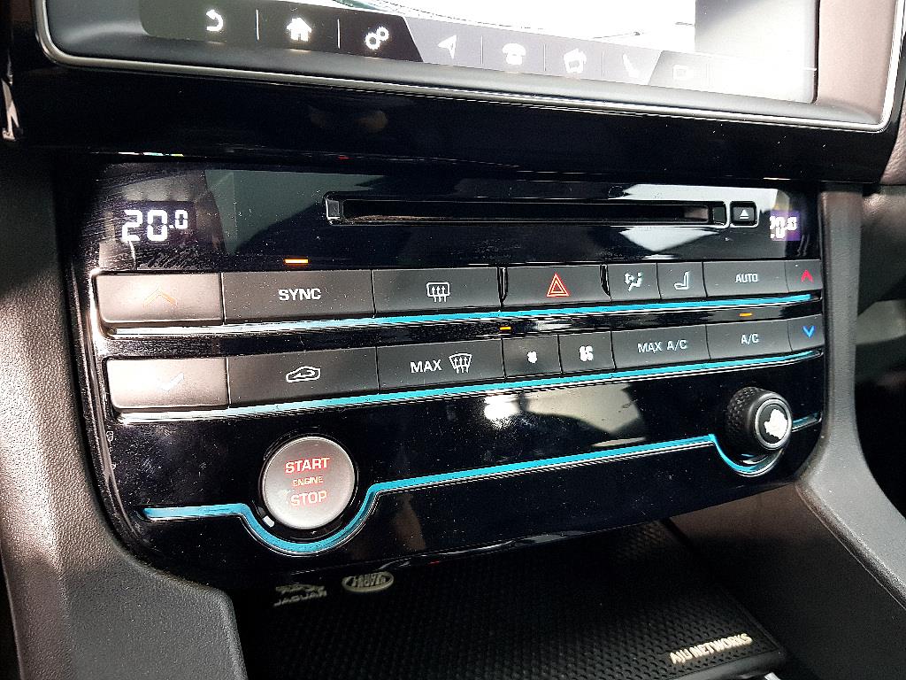 Jaguar F-PACE - Vista 11