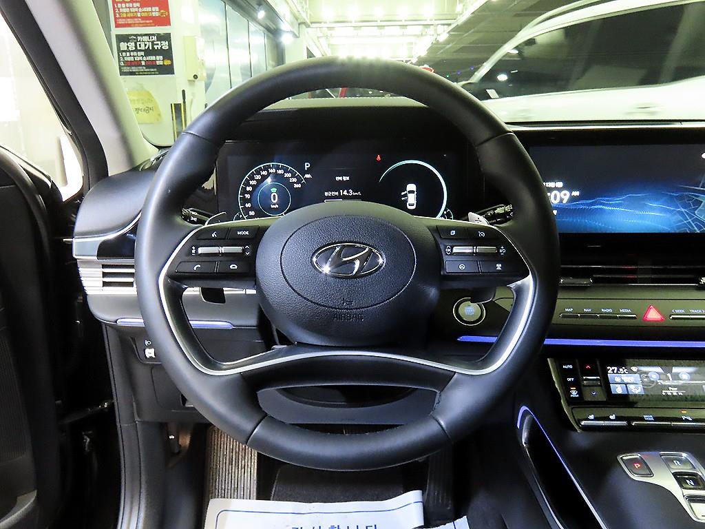 HYUNDAI Grandeur - Vista 8