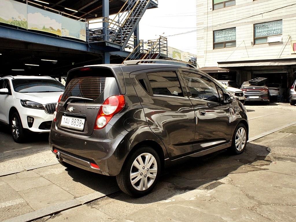 Chevrolet Spark - Vista 7