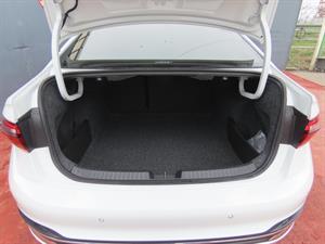 Volkswagen Jetta - Vista 10