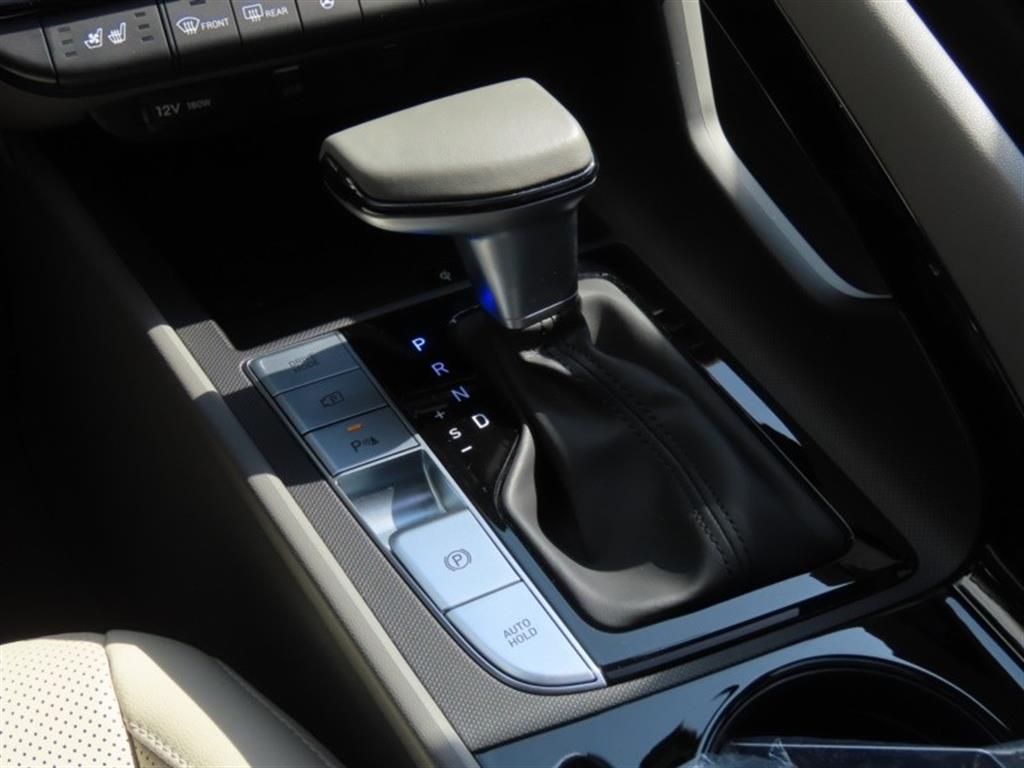 HYUNDAI Avante - Vista 11