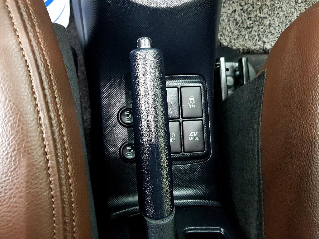 Toyota Prius 2021 Negro - Importación desde Corea - HF Imports Iquique - Foto 15