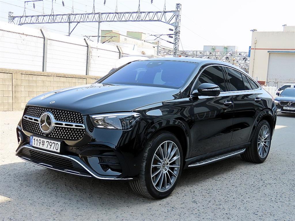 Mercedes Benz GLE Class - Vista 2