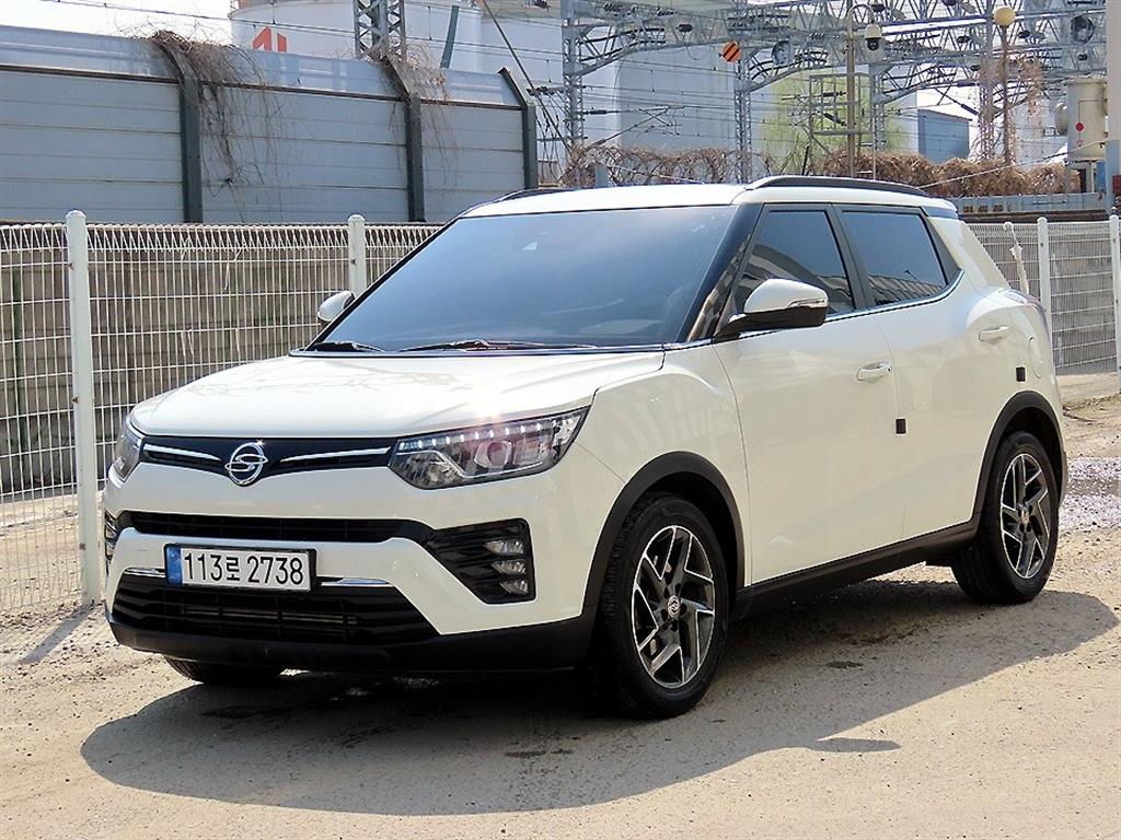Ssangyong Tivoli - Vista 2