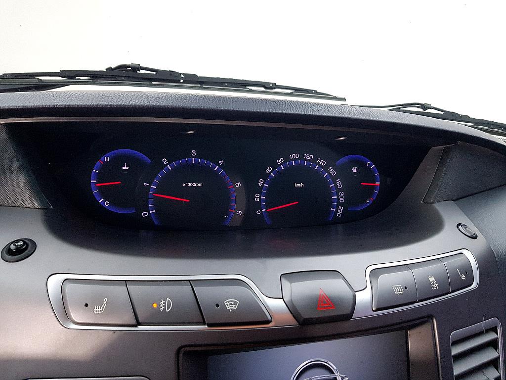 Ssangyong Korando 2015 Negro - Importación desde Corea - HF Imports Iquique - Foto 13