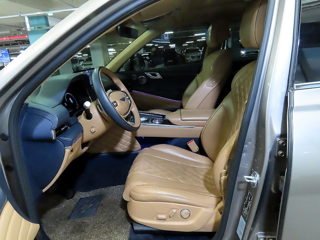 Genesis GV80 - Vista 6