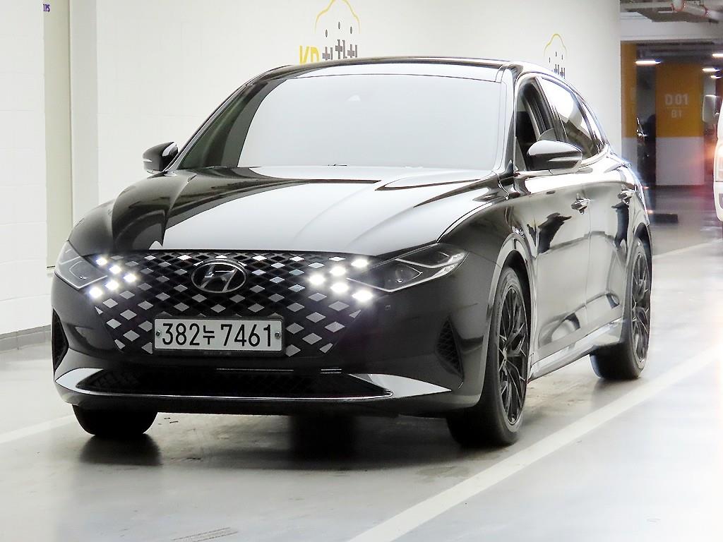 HYUNDAI Grandeur - Vista 2