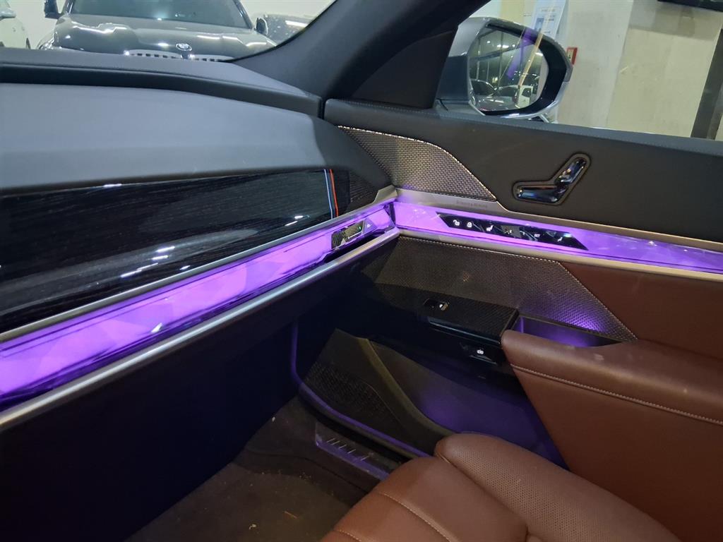 BMW 7 Series 2025 Gris - Importación desde Corea - HF Imports Iquique - Foto 14