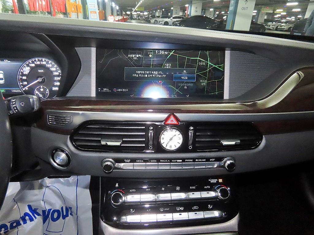 Genesis EQ900 - Vista 11