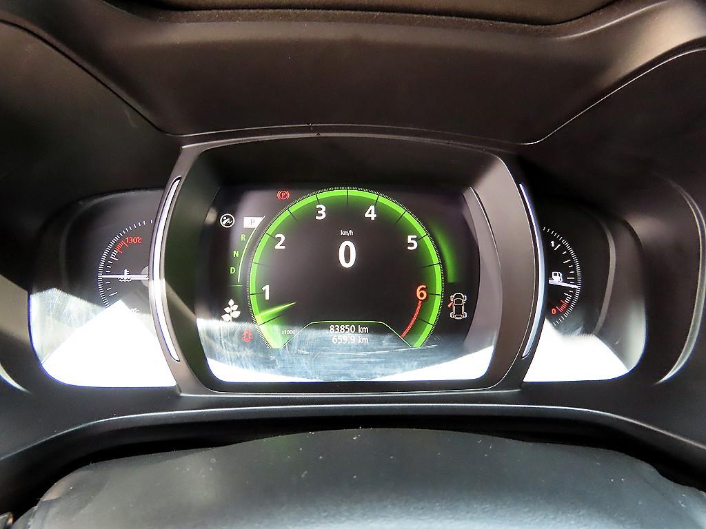 SAMSUNG QM6 - Vista 9