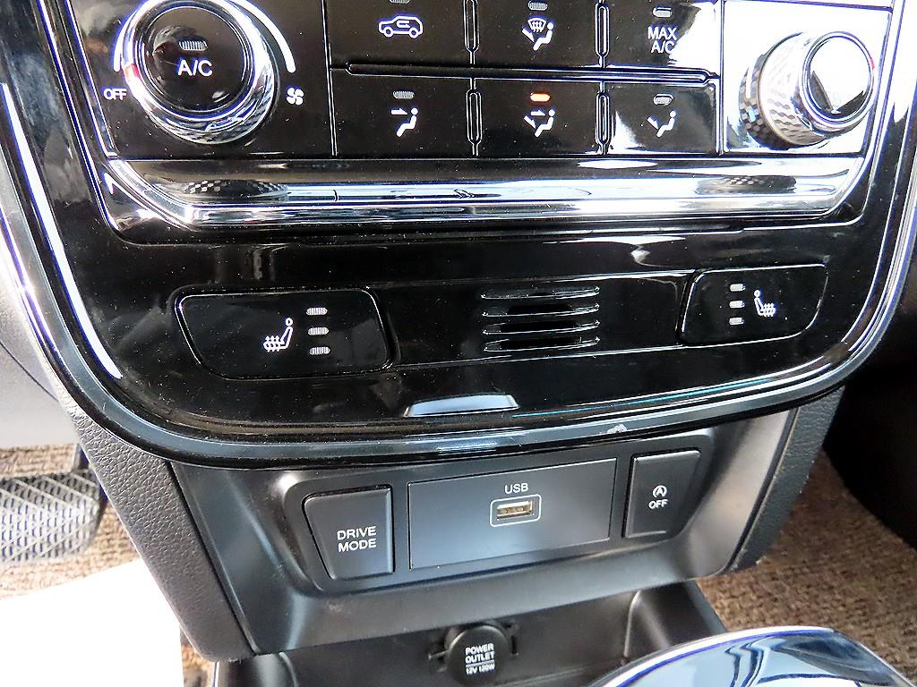 Ssangyong Tivoli 2022 Blanco - Importación desde Corea - HF Imports Iquique - Foto 13