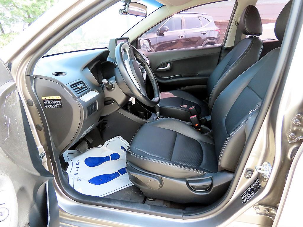 KIA Morning - Vista 5