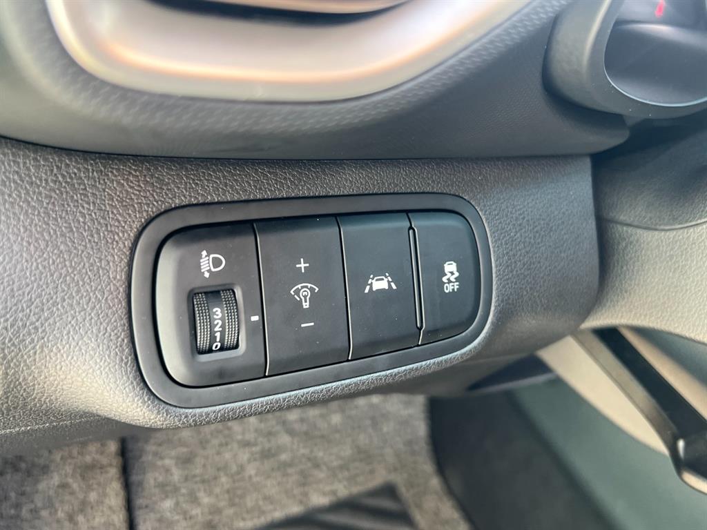 HYUNDAI Venue - Vista 10