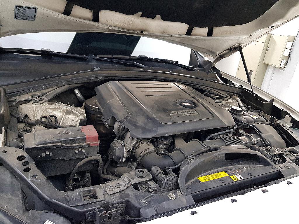 Jaguar F-PACE - Vista 6