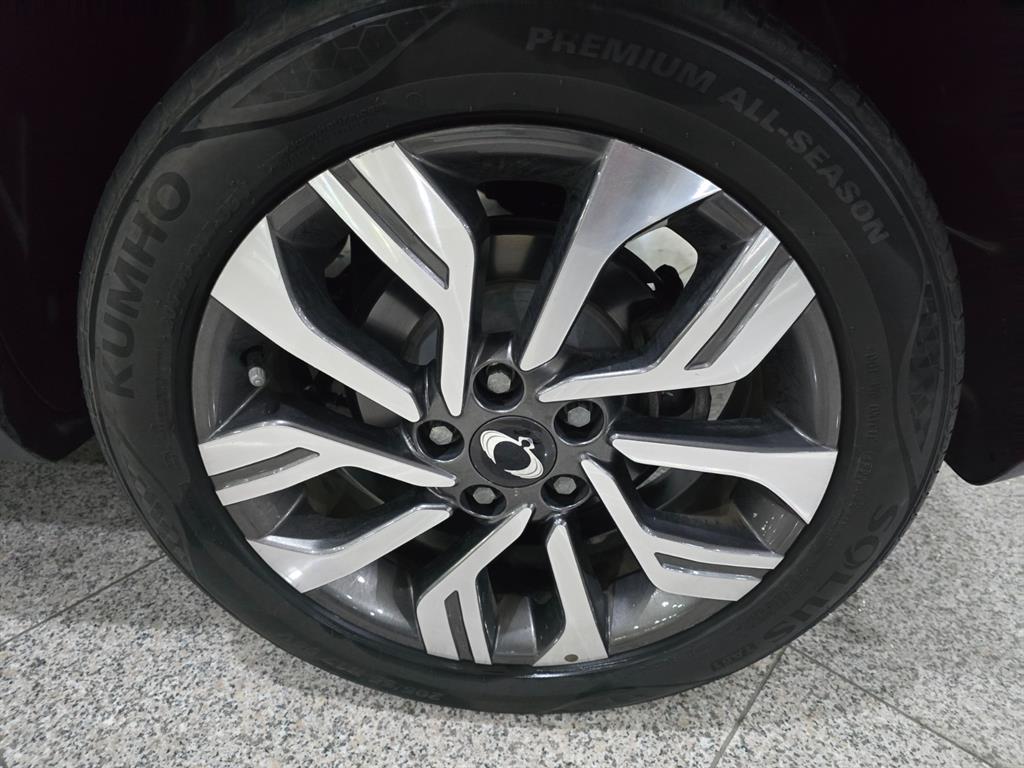 Ssangyong Tivoli 2019 Azul - Importación desde Corea - HF Imports Iquique - Foto 15