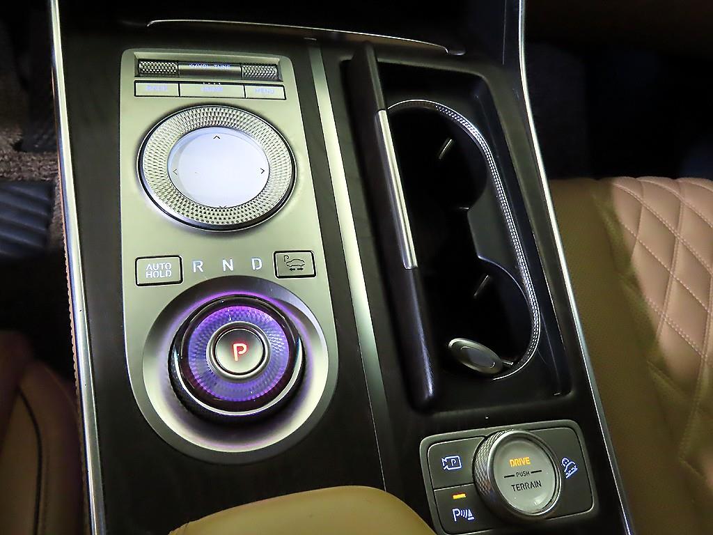 Genesis GV80 - Vista 12