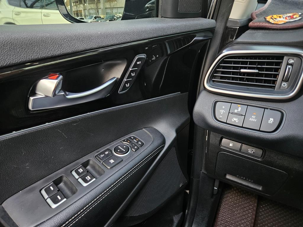 KIA Sorento 2018 Negro - Importación desde Corea - HF Imports Iquique - Foto 17