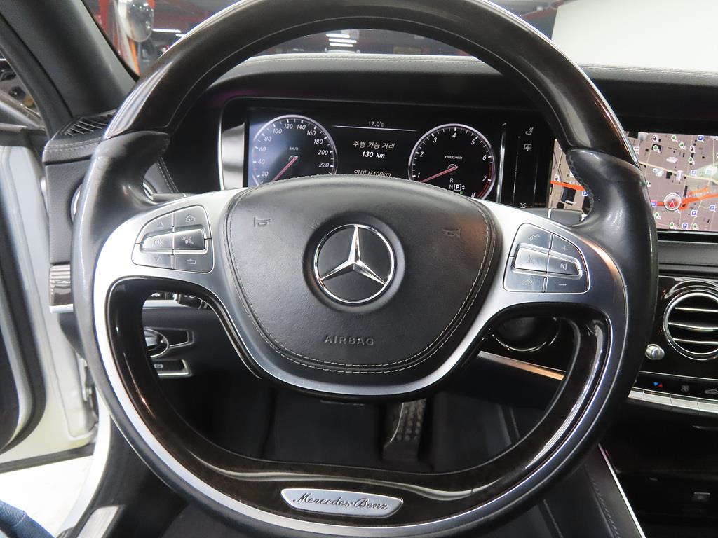 Mercedes Benz S Class - Vista 8