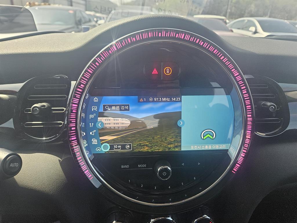 Mini Cooper - Vista 9