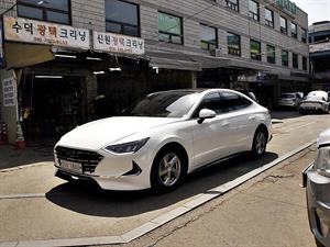 HYUNDAI Sonata - Vista 4