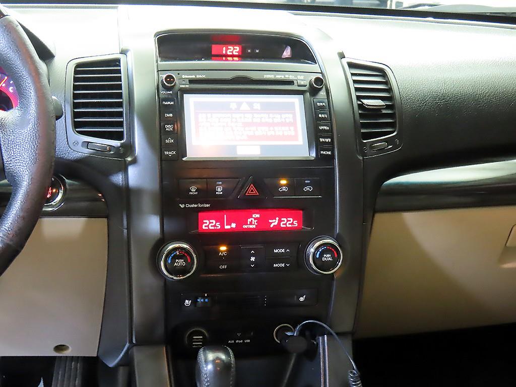 KIA Sorento - Vista 11