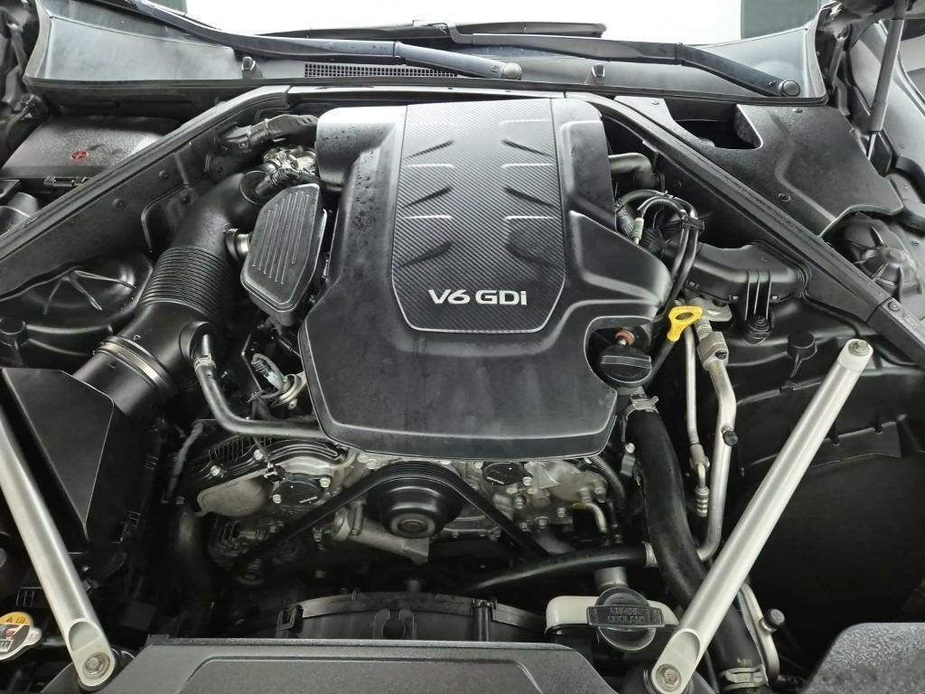 Genesis EQ900 - Vista 5