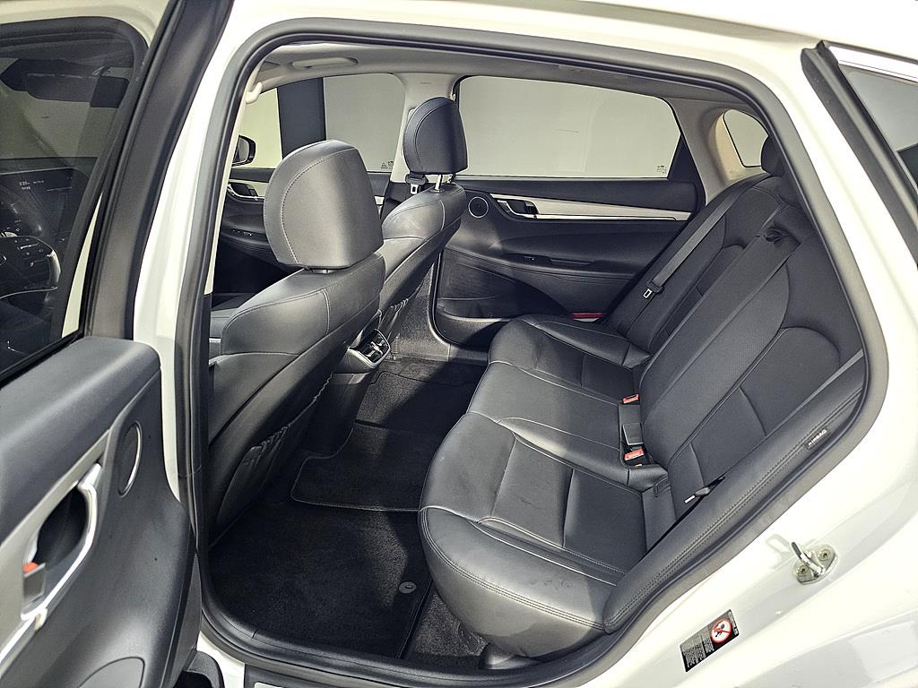 HYUNDAI Grandeur - Vista 9