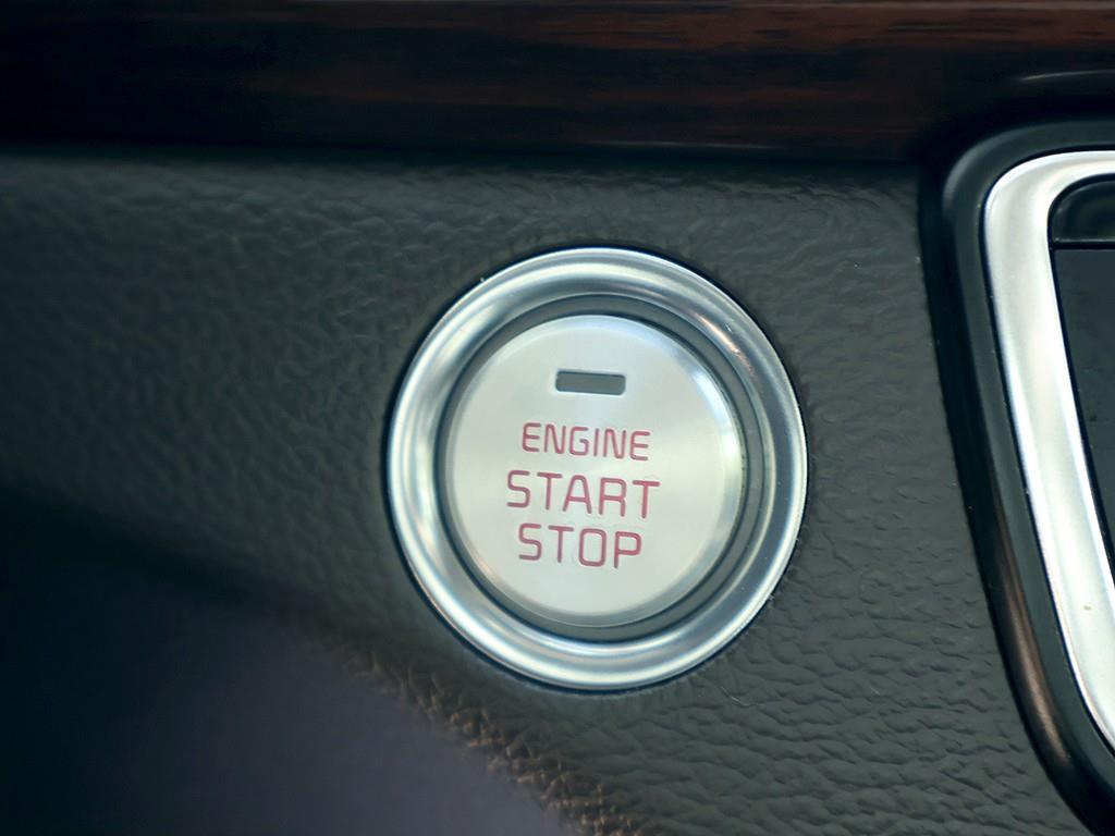 KIA K7 2017 Negro - Importación desde Corea - HF Imports Iquique - Foto 11