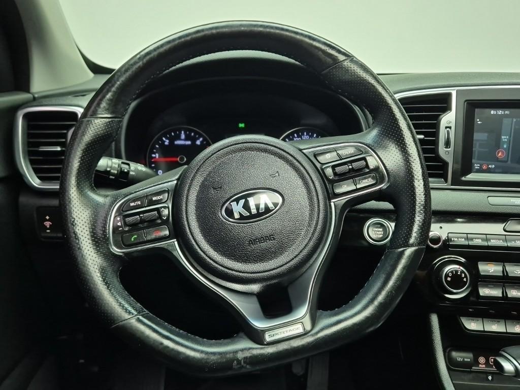 KIA Sportage - Vista 8