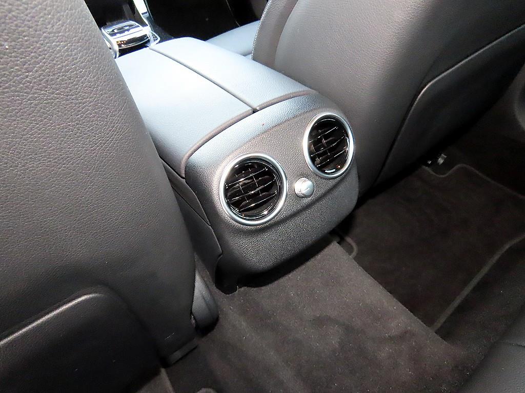 Mercedes Benz C Class 2020 - Importación desde Corea - HF Imports Iquique - Foto 17