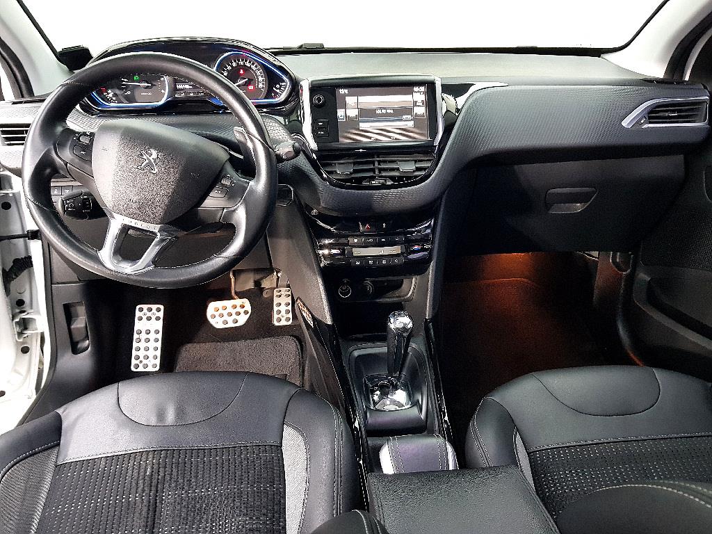 Peugeot 2008 - Vista 5