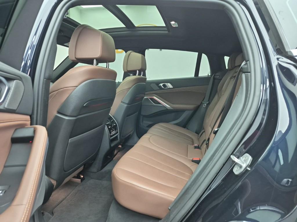 BMW X6 - Vista 12
