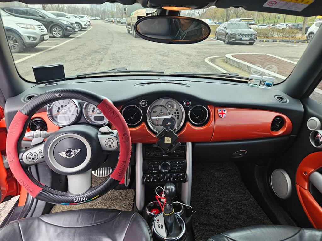 Mini Cooper Convertible - Vista 7